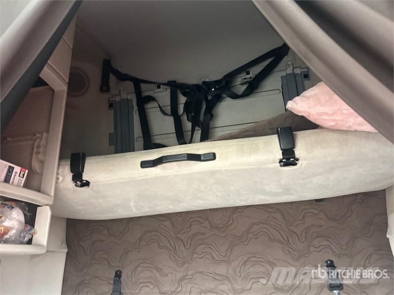 Volvo VNL Vlačilci