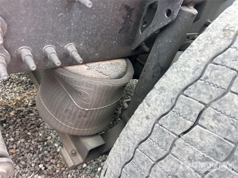 Volvo VNL Nyergesvontatók