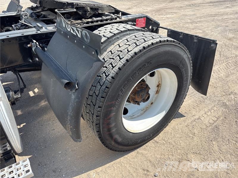 Volvo VNL Camiones tractor