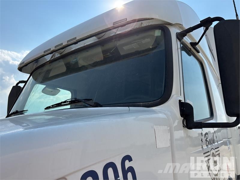 Volvo VNL Trekkvogner