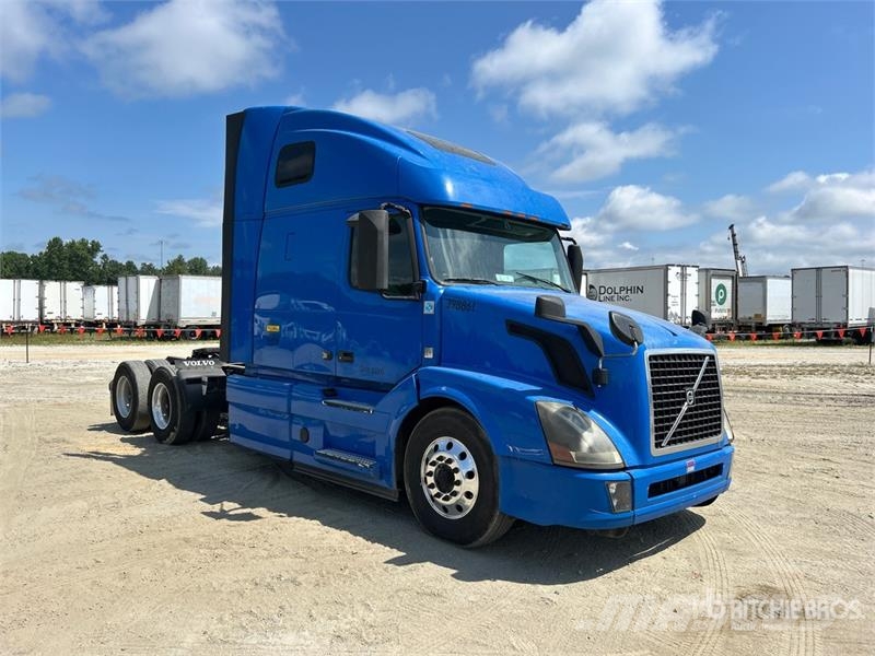 Volvo VNL Vilcēji