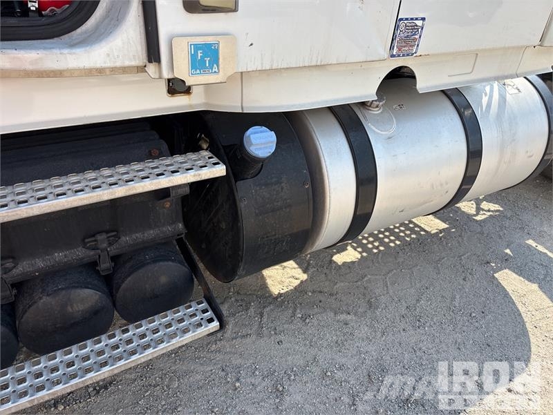 Volvo VNL Trekkvogner
