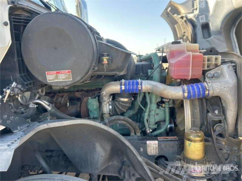 Volvo VNL Cavalos mecânicos