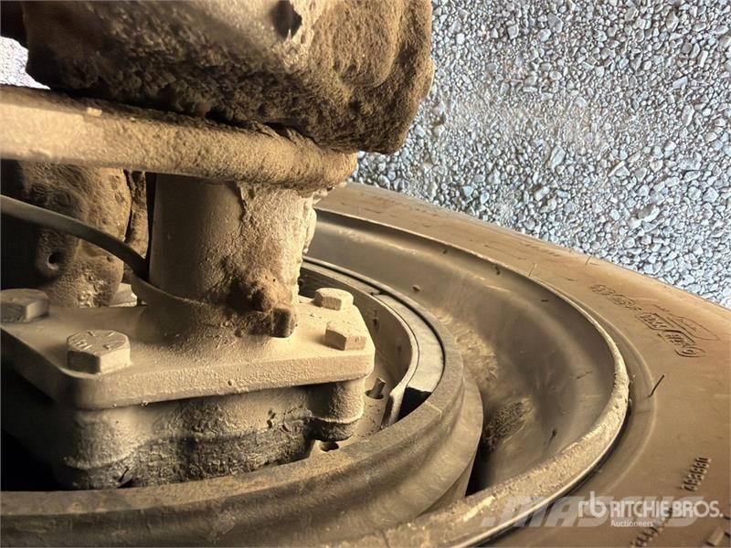 Volvo VNL42T Nyergesvontatók