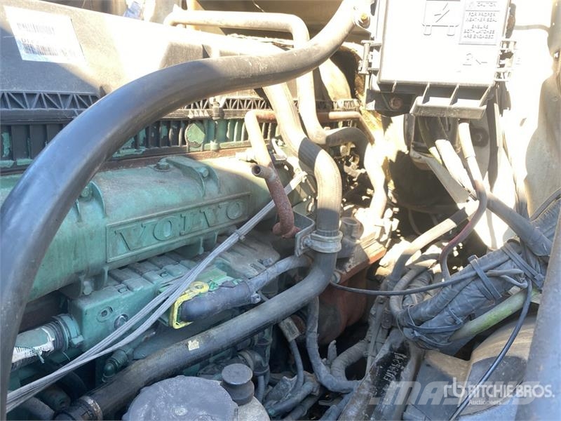 Volvo VNL640 Tegljači