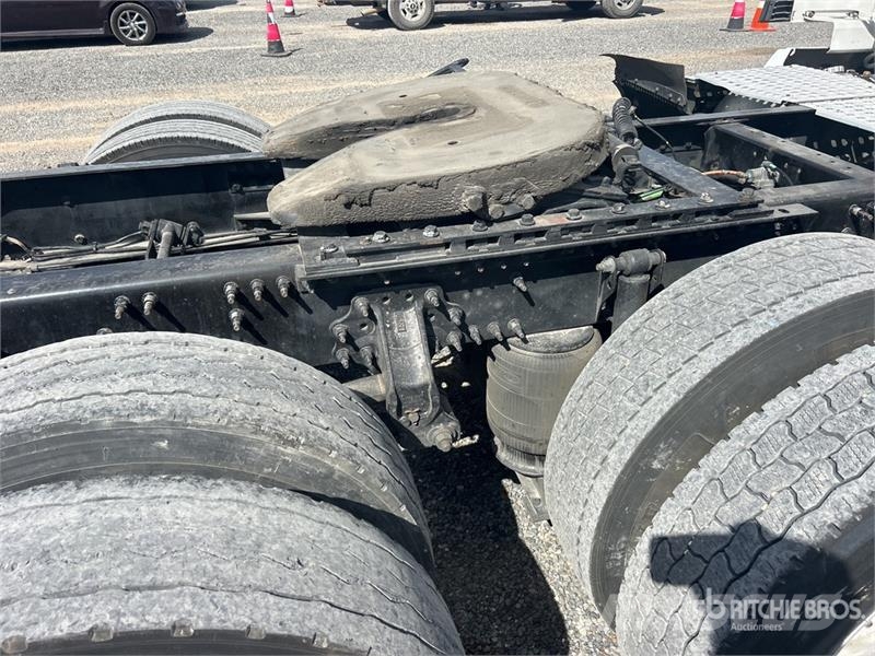 Volvo VNL670 Седельные тягачи
