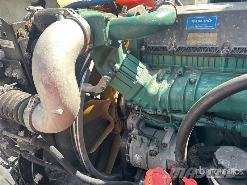 Volvo VNL670 Седельные тягачи