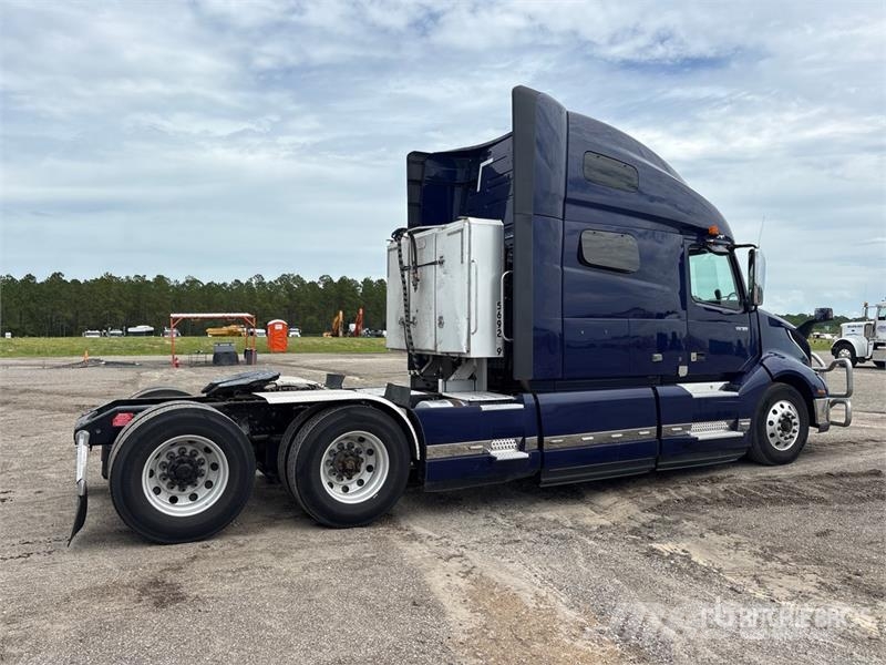 Volvo VNL760 Tracteur routier