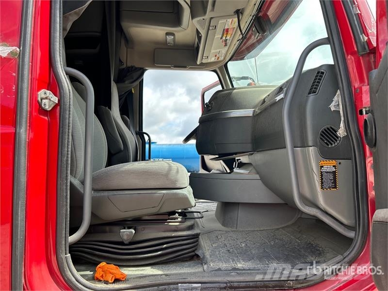 Volvo VNL760 Vilcēji