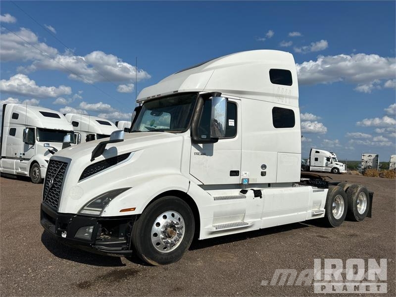 Volvo VNL760 Tegljači
