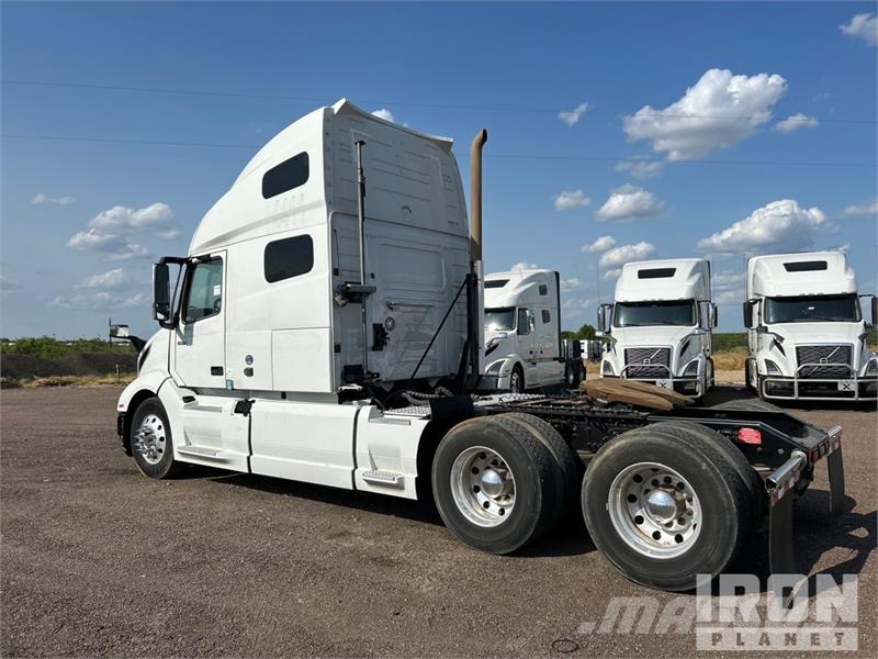 Volvo VNL760 Tegljači