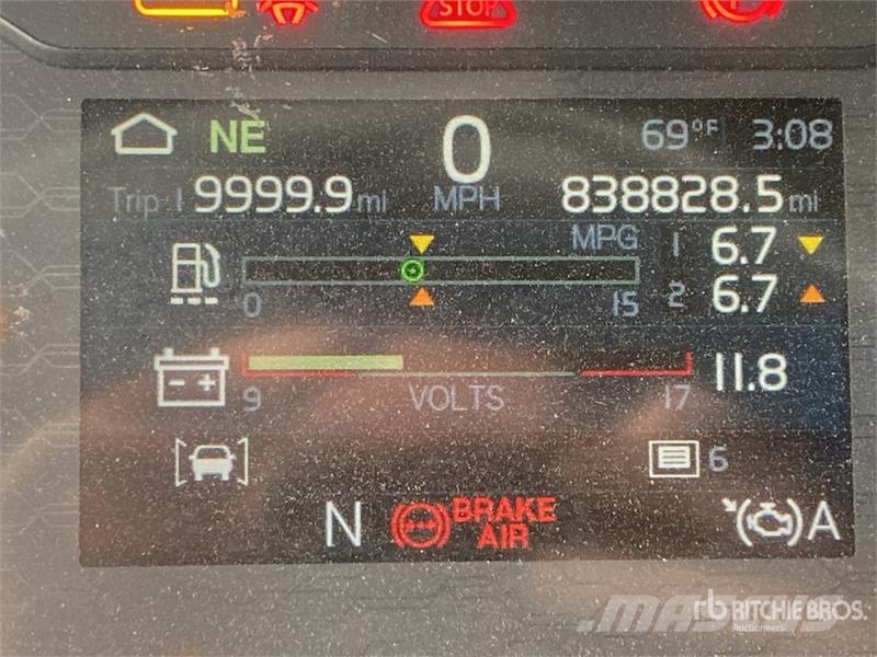 Volvo VNL760 Prime Movers