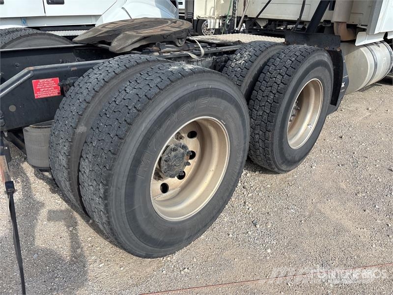 Volvo VNL760 Traktorske jedinice