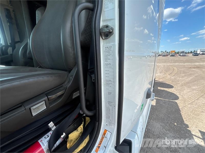 Volvo VNL760 Tracteur routier