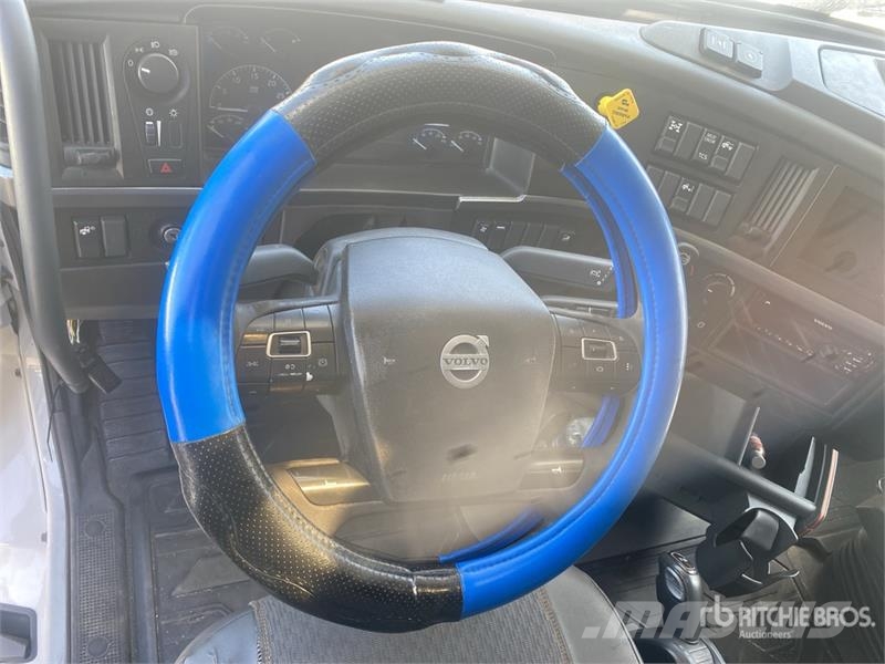 Volvo VNL760 Prime Movers