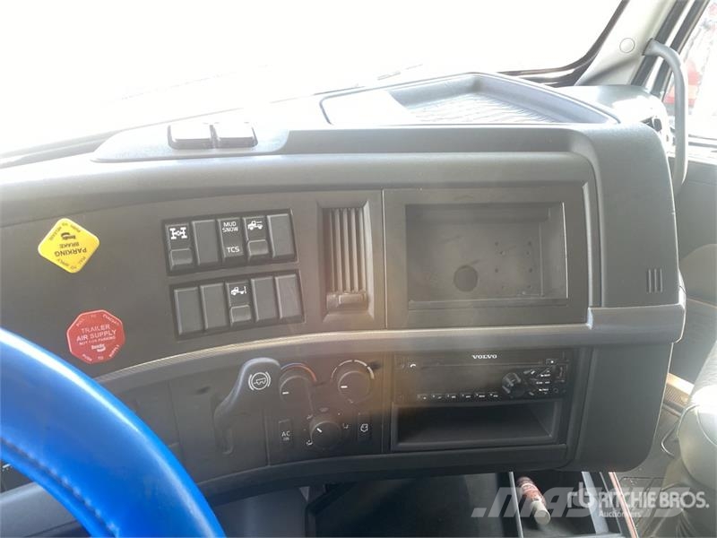 Volvo VNL760 Prime Movers