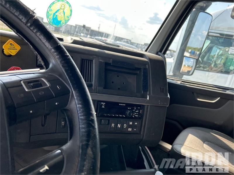 Volvo VNL760 Tegljači