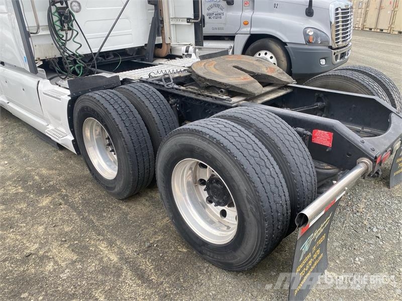 Volvo VNL760 Prime Movers