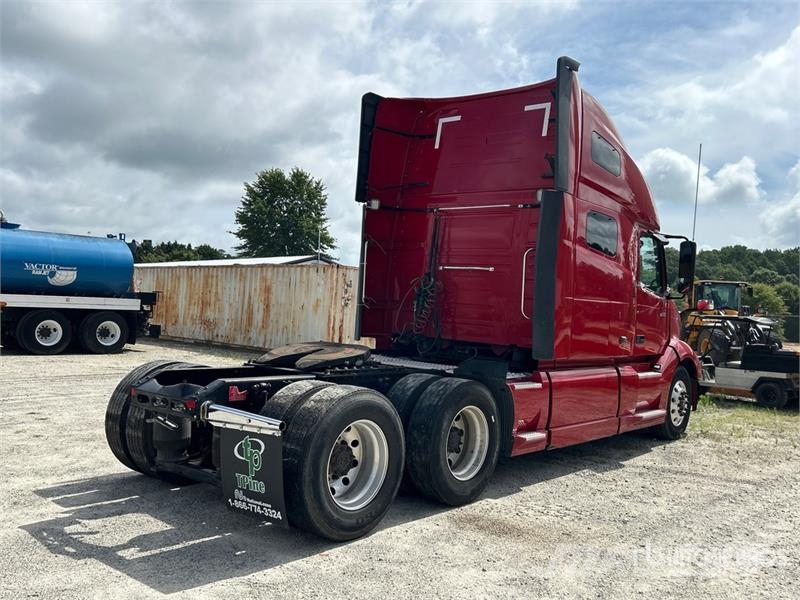 Volvo VNL760 Vilcēji
