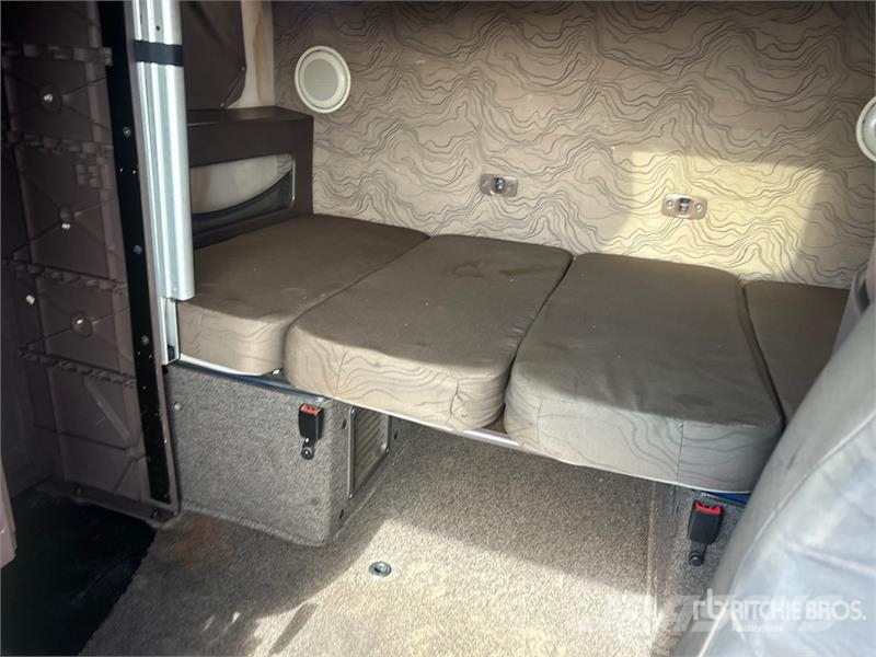 Volvo VNL780 Sattelzugmaschinen