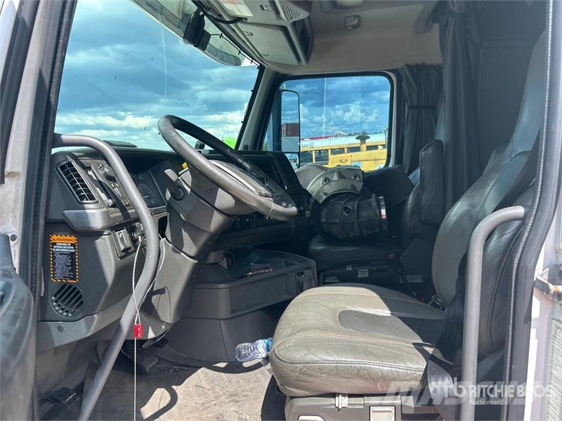 Volvo VNL860 Cavalos mecânicos