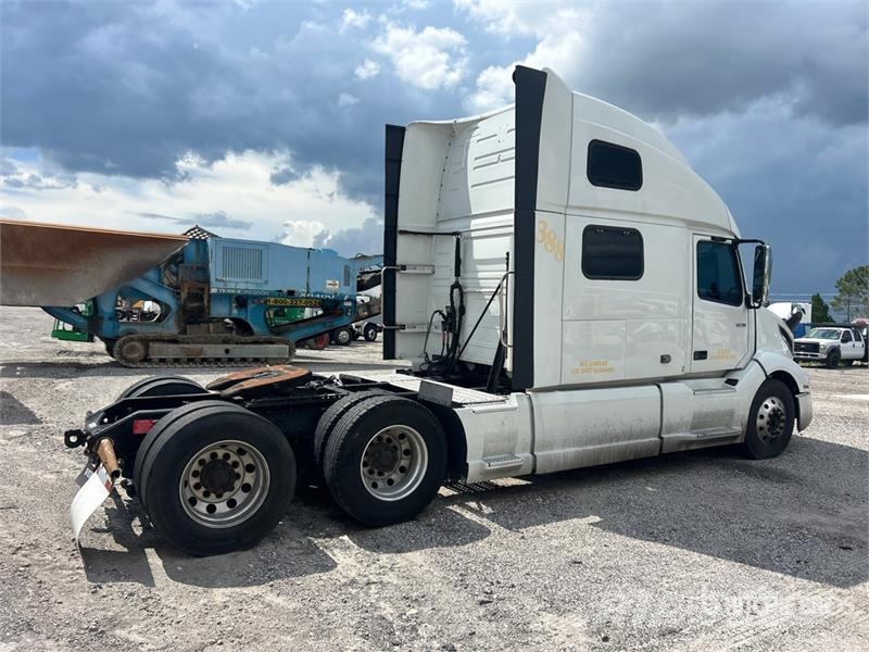 Volvo VNL860 Cavalos mecânicos