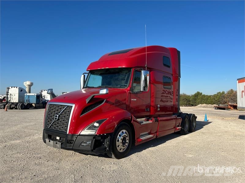 Volvo VNL860 Sattelzugmaschinen