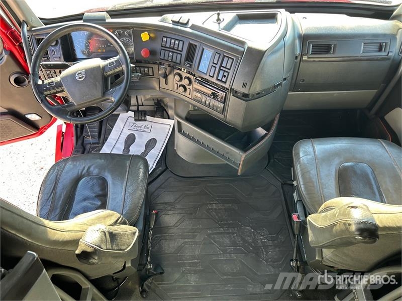 Volvo VNL860 Sattelzugmaschinen