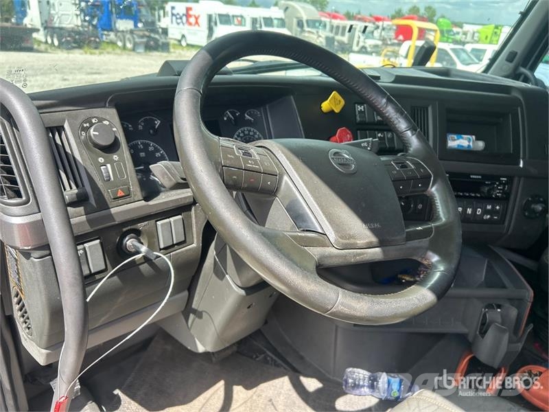 Volvo VNL860 Cavalos mecânicos