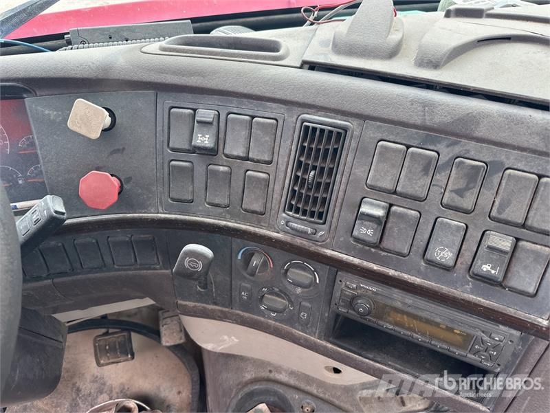 Volvo VNM Sattelzugmaschinen