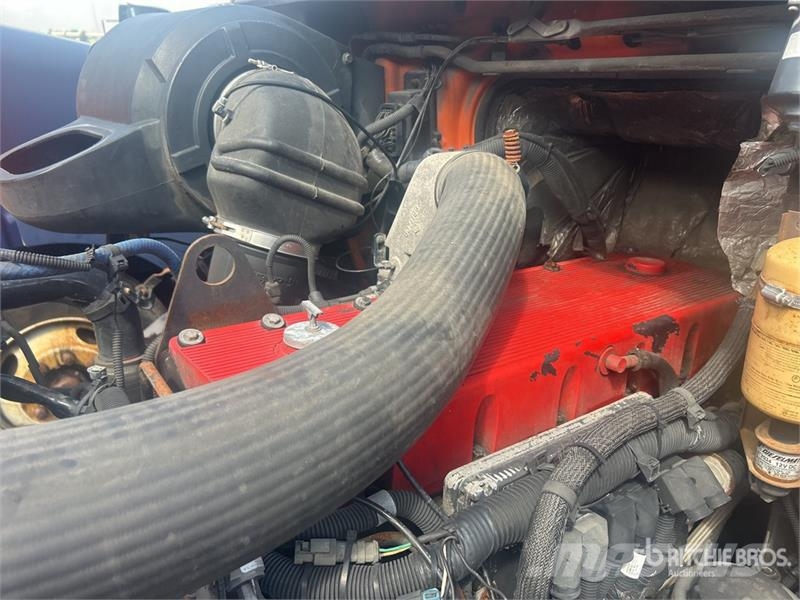 Volvo VNM Vilcēji