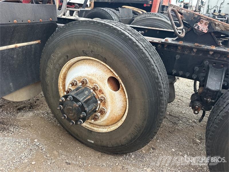 Volvo VNM Sattelzugmaschinen