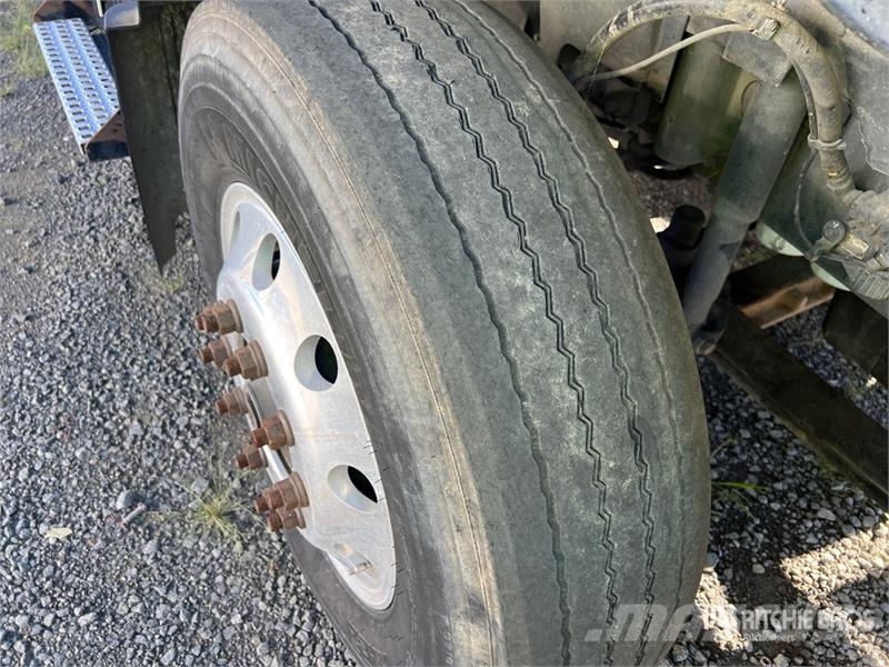 Volvo VNM Tahače