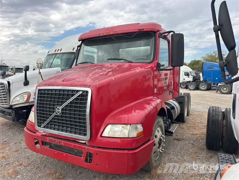 Volvo VNM Sattelzugmaschinen