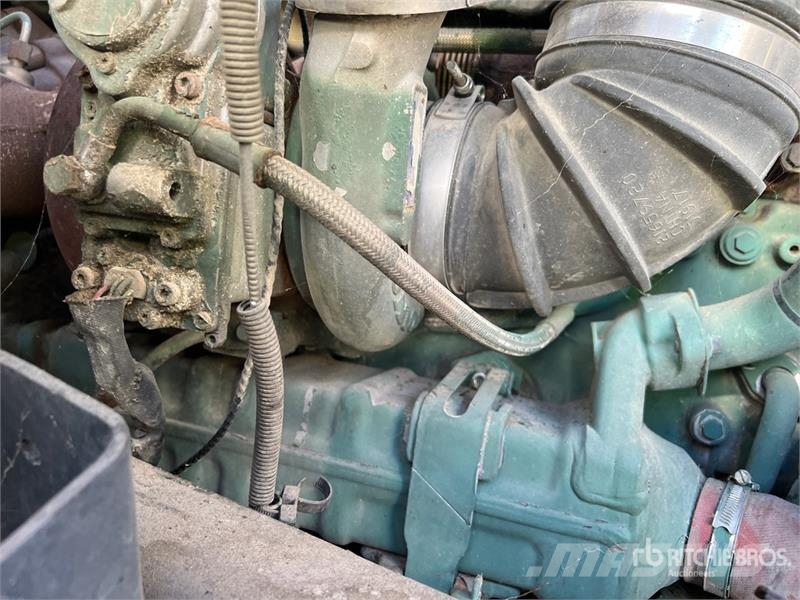 Volvo VNM Camiones tractor