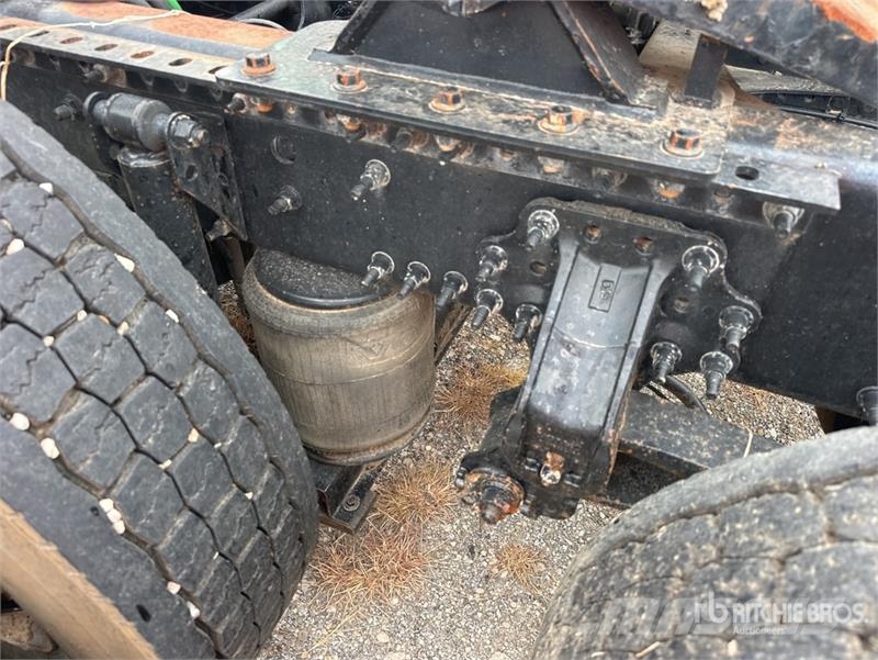 Volvo VNM Sattelzugmaschinen