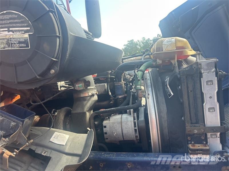 Volvo VNM Vilcēji
