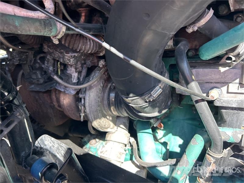 Volvo VNM Camiones aspiradores/combi