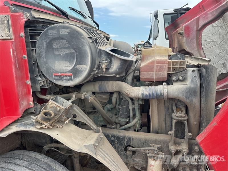 Volvo VNM Sattelzugmaschinen