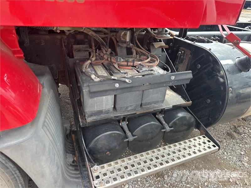 Volvo VNM Sattelzugmaschinen
