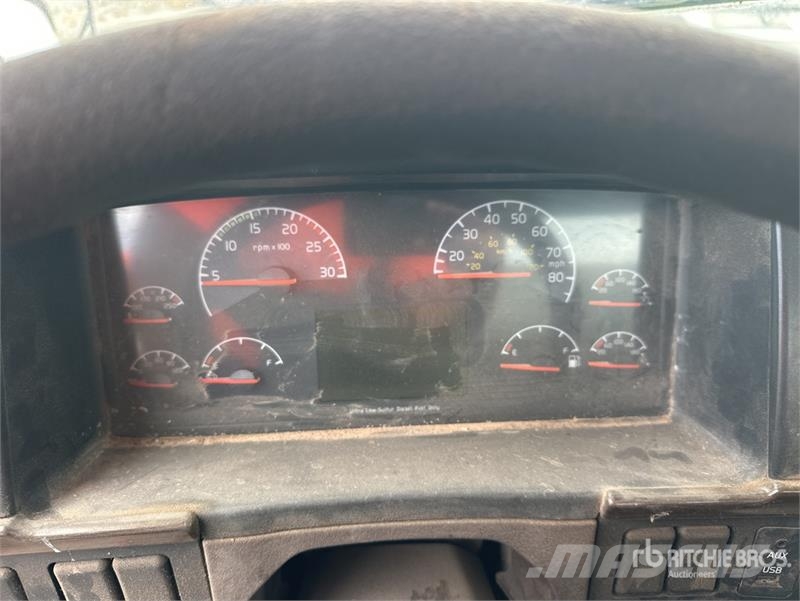 Volvo VNM Sattelzugmaschinen