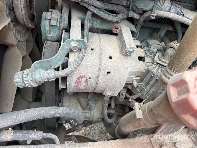 Volvo VNM Sattelzugmaschinen