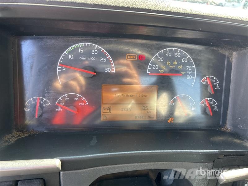 Volvo VNM Camiones aspiradores/combi