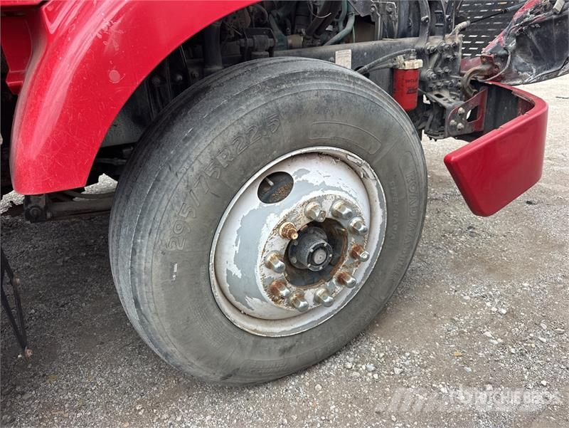 Volvo VNM Sattelzugmaschinen