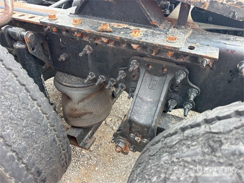 Volvo VNM Sattelzugmaschinen