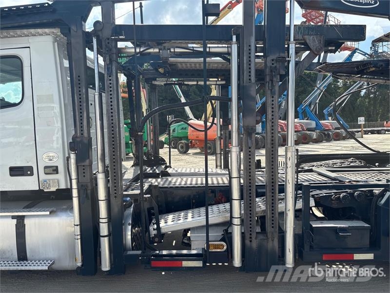 Volvo VNM200 6x4 Car Carrier Truck Autovežiai