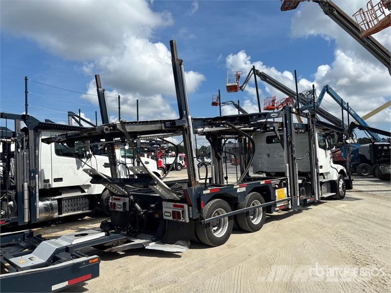 Volvo VNM200 6x4 Car Carrier Truck Autovežiai
