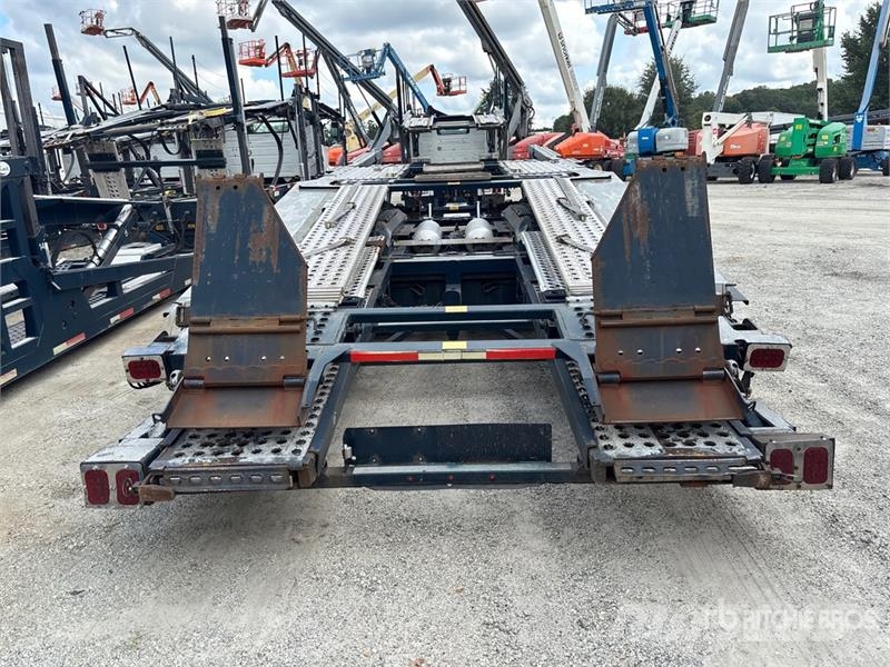 Volvo VNM200 6x4 Car Carrier Truck Autovežiai