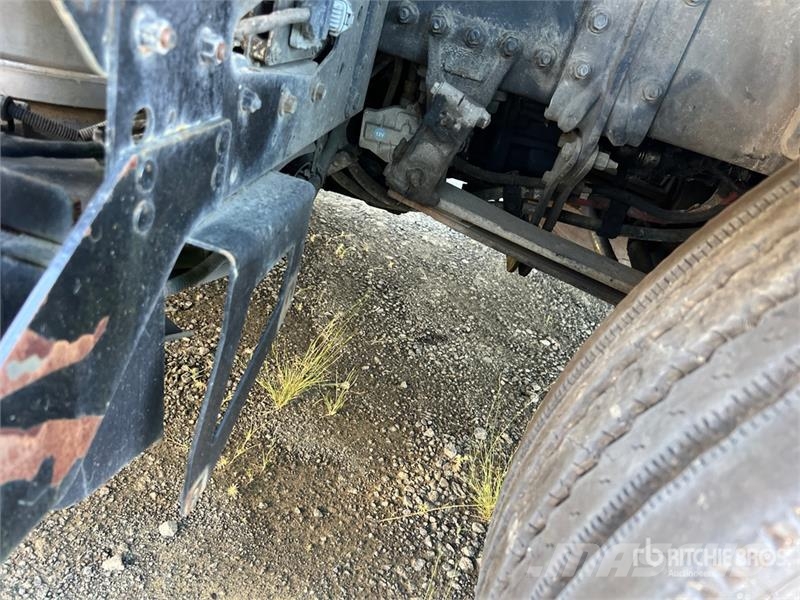 Volvo VNM64T Camiones tractor