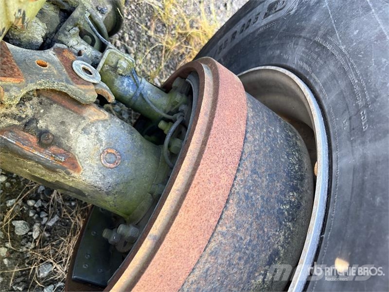 Volvo VNM64T Camiones tractor